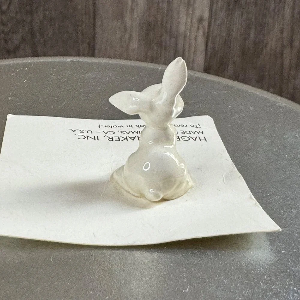New Vintage Hagen Renaker Miniature Rabbit Bunny Figurine 1989 USA 1 1/8 inches - Picture 5 of 9